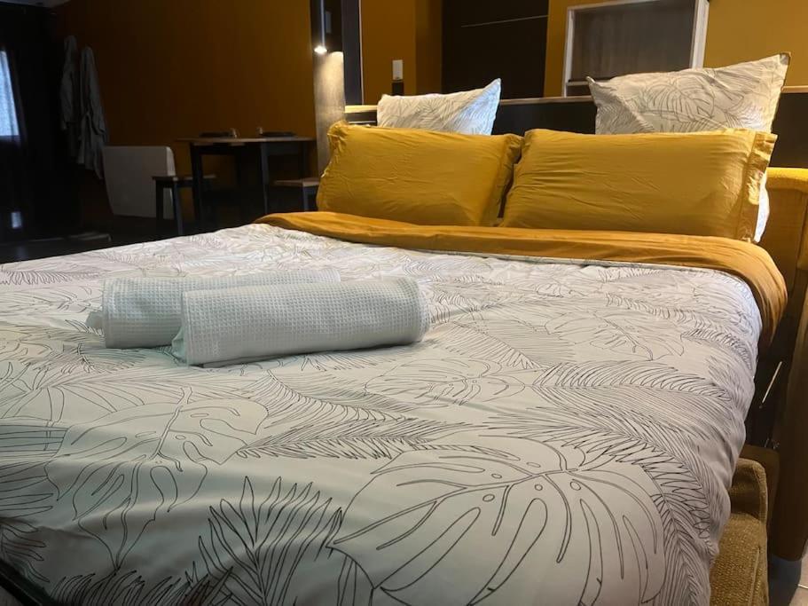 Suite Avec Sauna 36M² Niort Dış mekan fotoğraf